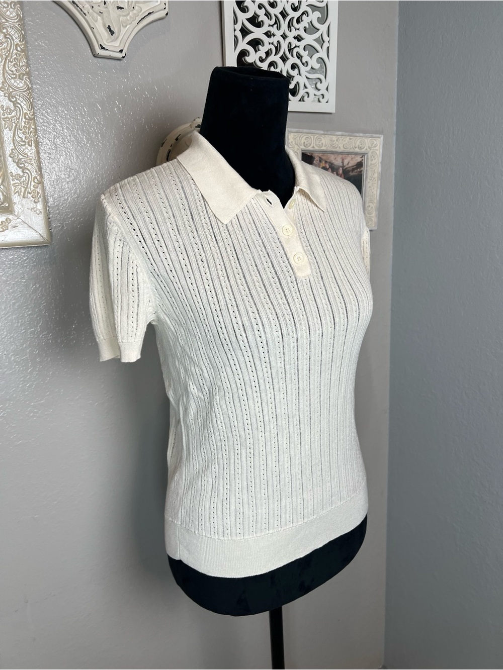 Ralph Lauren Cream Short-Sleeve Knit Polo Top - Picture 9 of 16